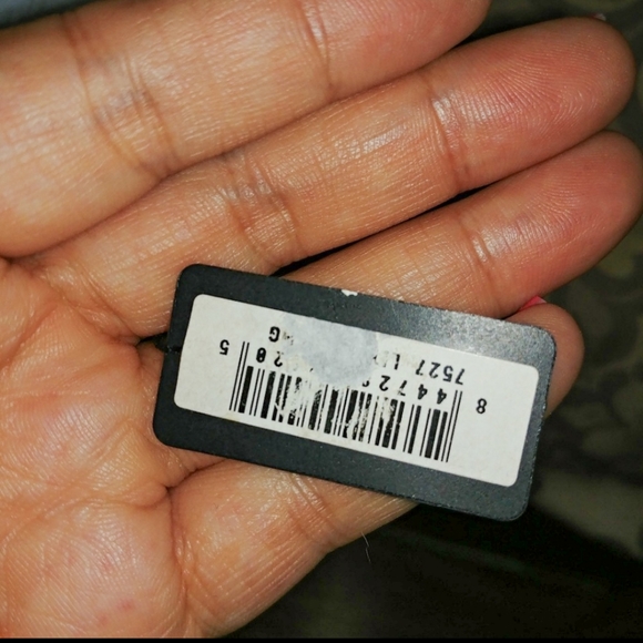 Annaleece by Devries Stingray Necklace - Picture 11 of 13